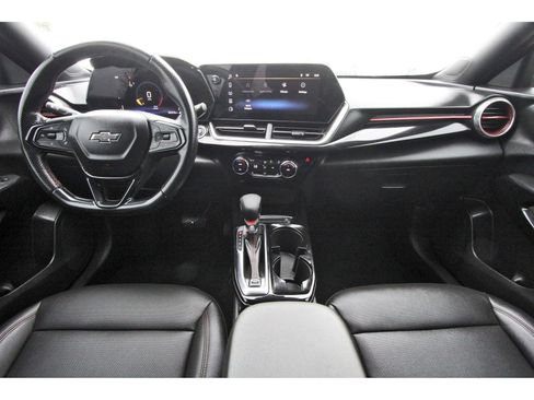 Used 2024 Chevrolet Trax RS w/ Driver Confidence Package image 12