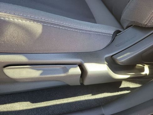 Used 2025 Subaru Impreza 2.0i image 17