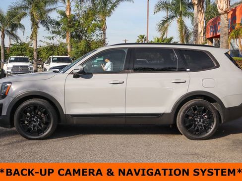 Used 2022 Kia Telluride EX w/ EX Premium Package image 5