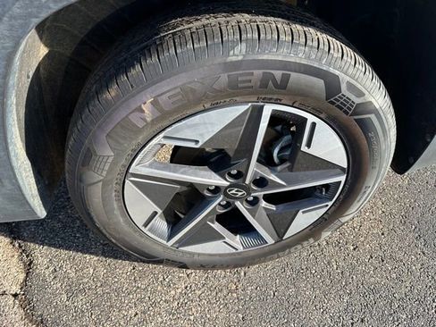 Used 2025 Hyundai Tucson SEL image 8