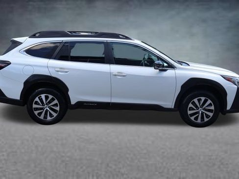 Certified 2024 Subaru Outback Premium AWD/4WD image 2