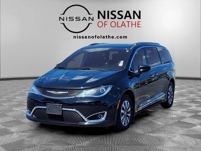 Used 2020 Chrysler Pacifica Touring-L
