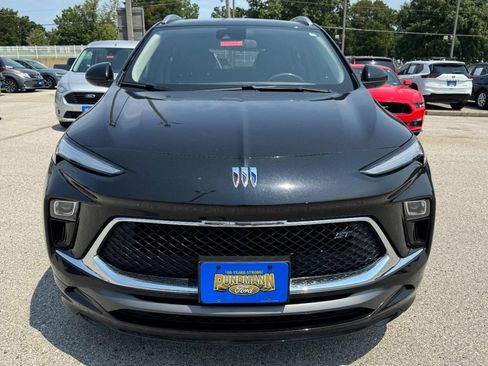 Used 2025 Buick Encore GX Sport Touring FWD image 9