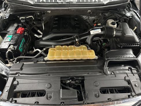 Used 2015 Ford F150 Lariat w/ Equipment Group 502A Luxury image 33