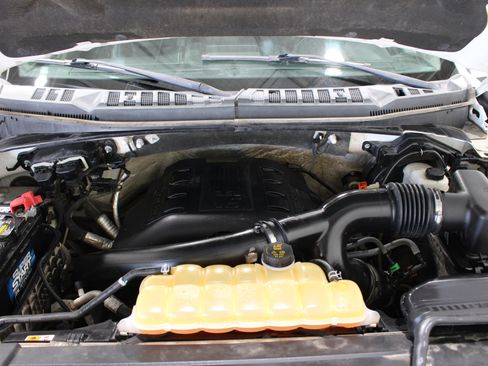 Used 2016 Ford F150 Lariat w/ Equipment Group 501A Mid AWD/4WD image 40