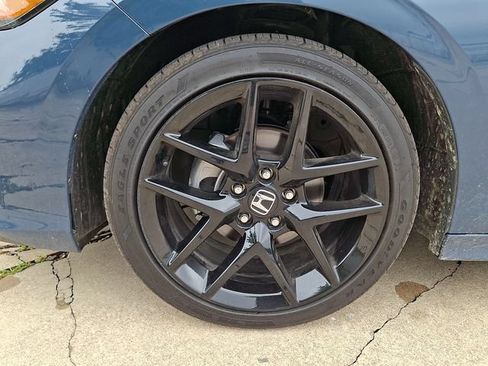 Used 2026 Honda Civic Sport image 28