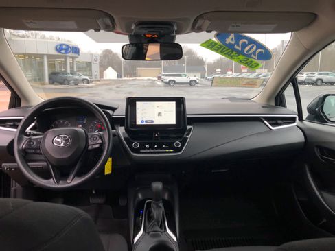 Certified 2024 Toyota Corolla LE image 24