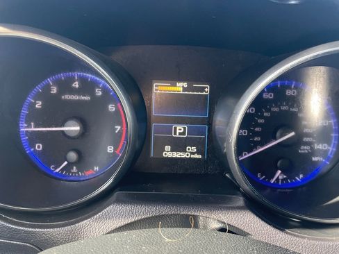 Used 2017 Subaru Legacy 2.5i Premium image 14