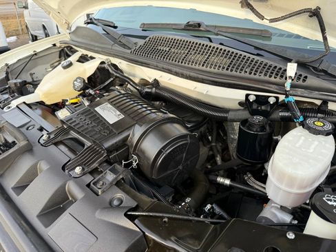 Used 2020 Chevrolet Express 2500 w/ Driver Convenience Package image 47