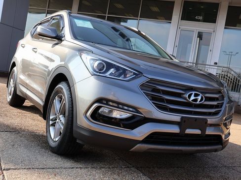 Used 2017 Hyundai Santa Fe Sport image 7