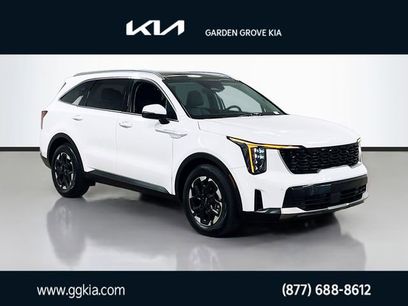 Used 2024 Kia Sorento S w/ Panoramic Sunroof Package