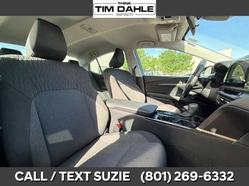 Used 2026 Toyota Camry LE FWD image 9