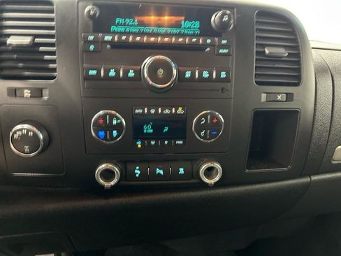 Used 2009 GMC Sierra 1500 SLE w/ Power Pack Plus AWD/4WD image 20