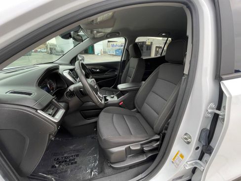 Used 2024 GMC Terrain SLE image 36