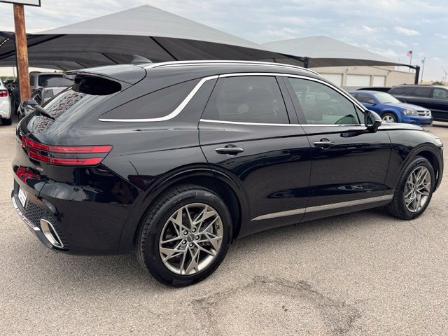 Used 2025 Genesis GV70 2.5T AWD/4WD image 6