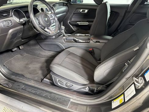 Used 2020 Ford Mustang GT w/ GT Performance Package RWD image 9