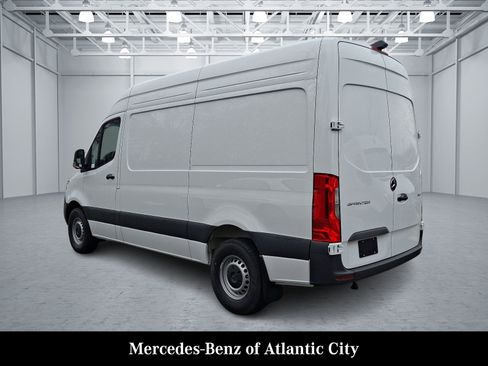 New 2025 Mercedes-Benz Sprinter 2500 image 3
