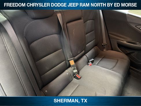 Used 2024 Chevrolet Malibu LT FWD image 10