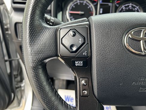 Certified 2023 Toyota 4Runner TRD Off-Road Premium image 19