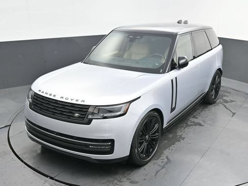 Used 2024 Land Rover Range Rover SE AWD/4WD image 33