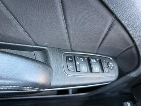 Used 2023 Dodge Charger SXT RWD image 32