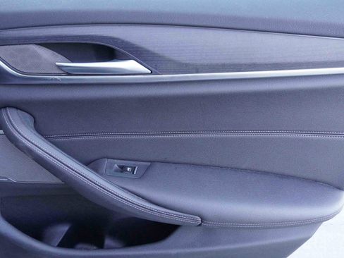 Certified 2023 BMW 530i xDrive w/ M Sport Package image 34