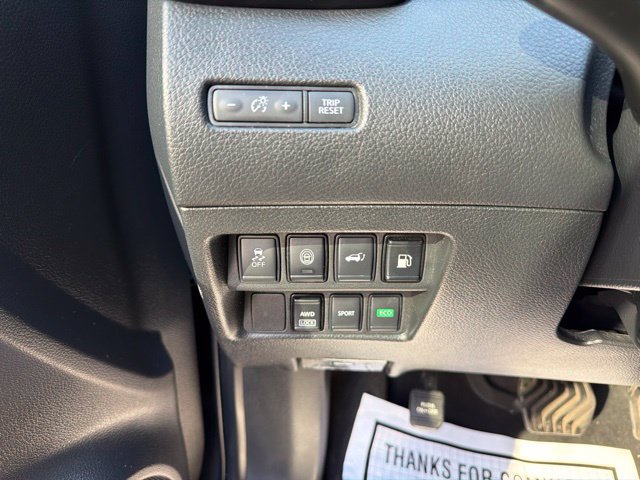 Used 2019 Nissan Rogue SV AWD/4WD image 13