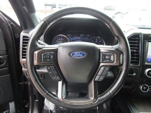 Used 2021 Ford Expedition Max Limited image 16