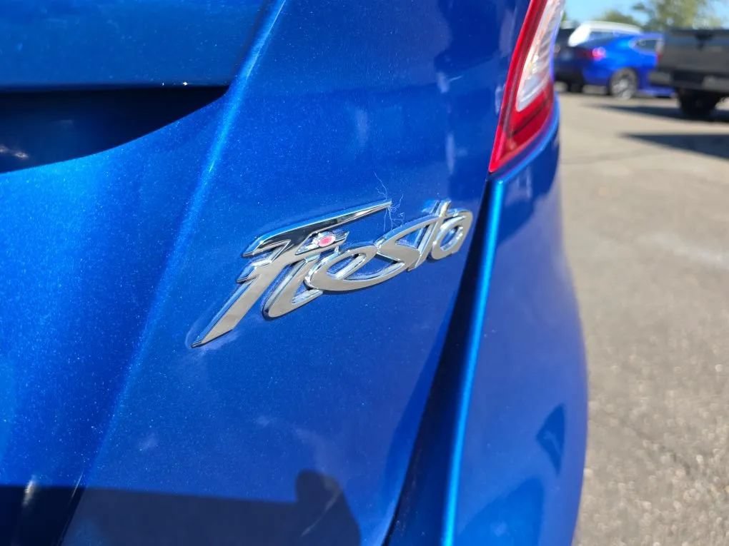 Used 2019 Ford Fiesta SE FWD image 11