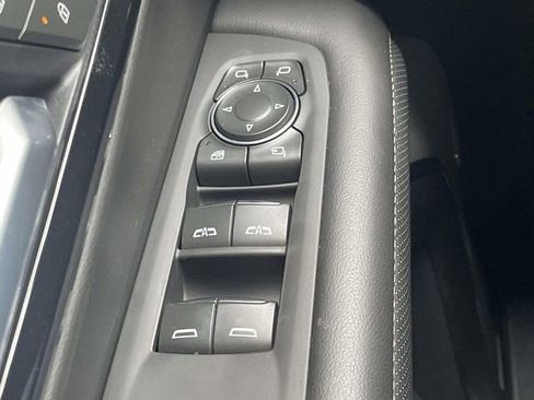 Used 2025 Chevrolet Tahoe Premier image 26