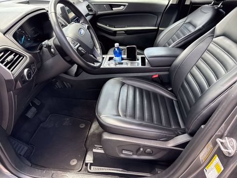 Used 2024 Ford Edge SEL AWD/4WD image 9