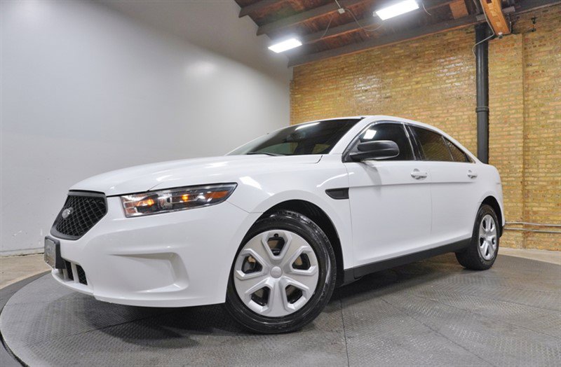 Used 2017 Ford Taurus Police Interceptor FWD image 1