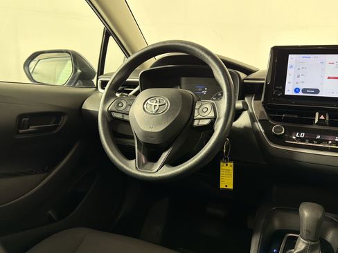 Used 2024 Toyota Corolla LE FWD image 25