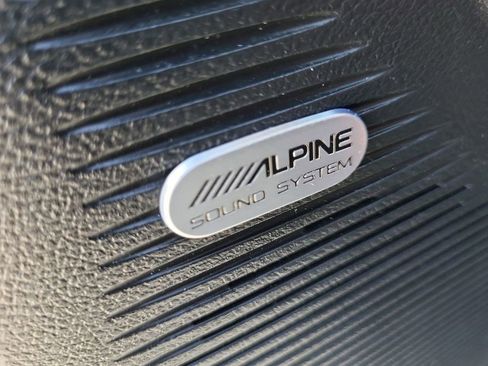 Used 2018 Dodge Challenger GT w/ GT Interior Package image 30