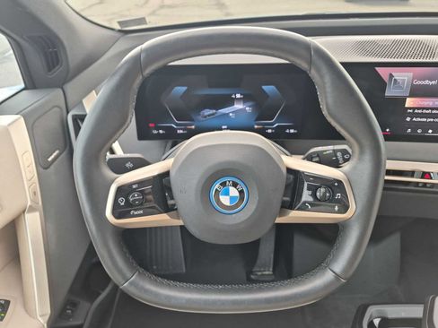 Used 2024 BMW iX xDrive50 w/ Premium Package AWD/4WD image 24