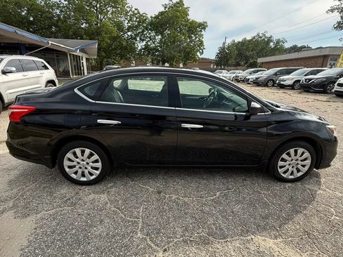 Used 2016 Nissan Sentra S FWD image 8