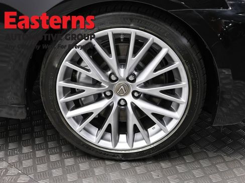 Used 2016 Lexus IS 300 AWD w/ Navigation System Package image 33