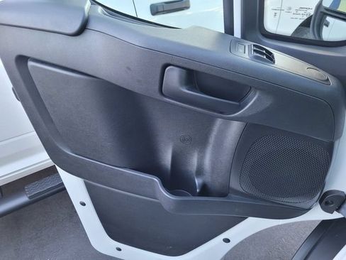 Used 2025 RAM ProMaster 2500 w/ U-Haul Equipment Group FWD image 15