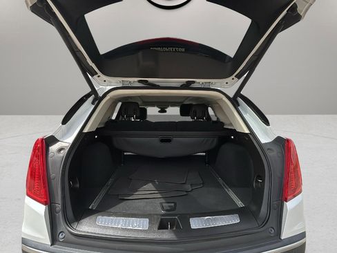 Used 2019 Cadillac XT5 Luxury image 18