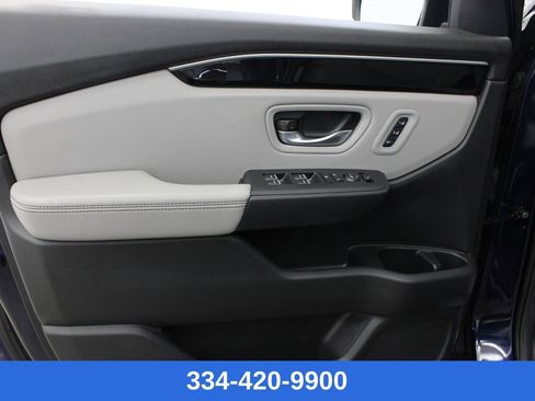 Used 2024 Honda Pilot EX-L image 15