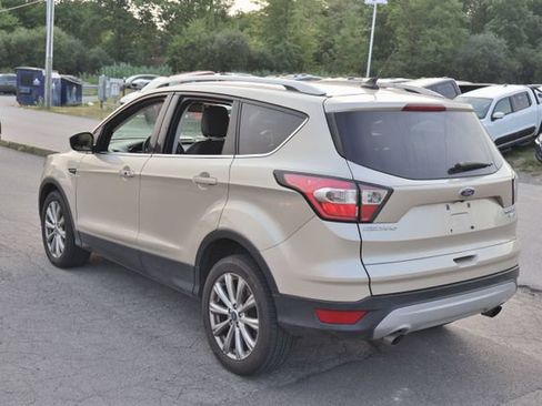 Used 2018 Ford Escape Titanium w/ Ford Safe & Smart Package AWD/4WD image 5
