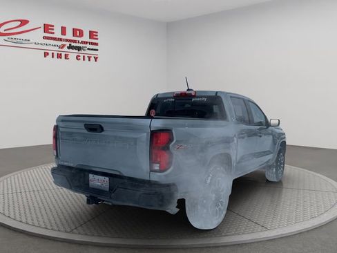 Used 2023 Chevrolet Colorado Z71 image 37