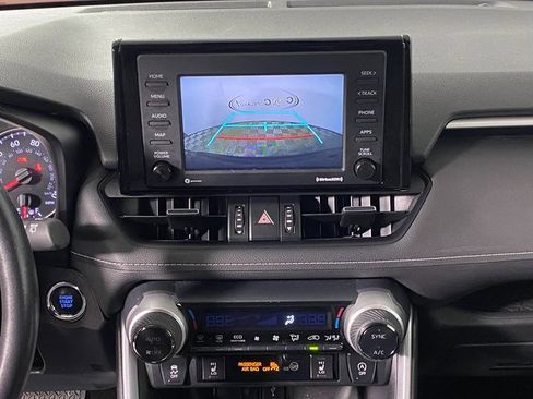 Certified 2022 Toyota RAV4 XLE Premium image 15