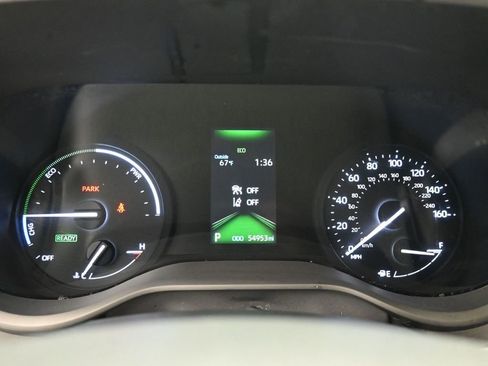 Used 2023 Toyota Sienna XSE image 20