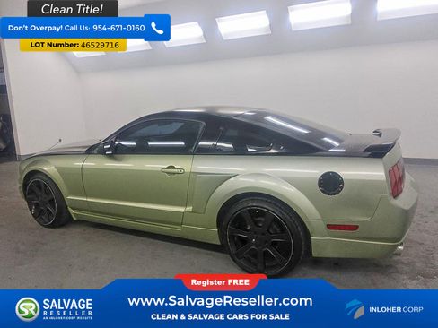 Used 2005 Ford Mustang Coupe RWD image 3