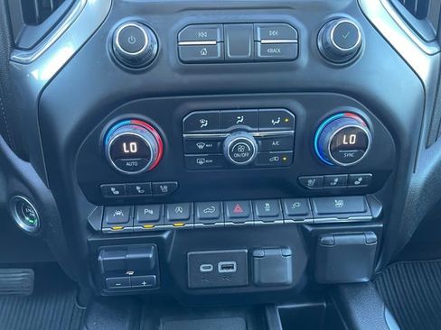 Used 2019 Chevrolet Silverado 1500 LTZ w/ LTZ Premium Package image 26