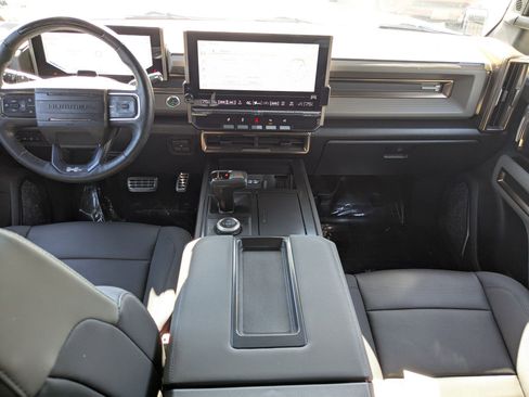 Used 2024 GMC Hummer EV 3X w/ LPO, Illumination Package image 19