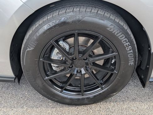 Used 2023 Toyota Sienna XSE image 24