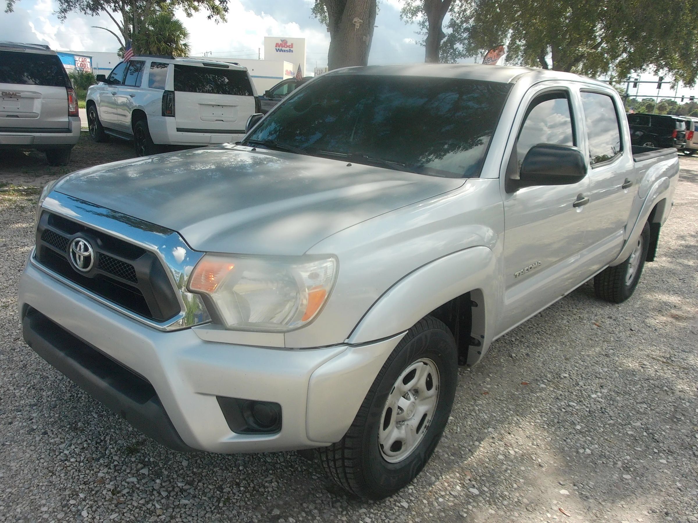 Used 2012 Toyota Tacoma 2WD Double Cab w/ SR5 Pkg image 1