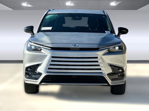 New 2026 Lexus TX 500h AWD image 5